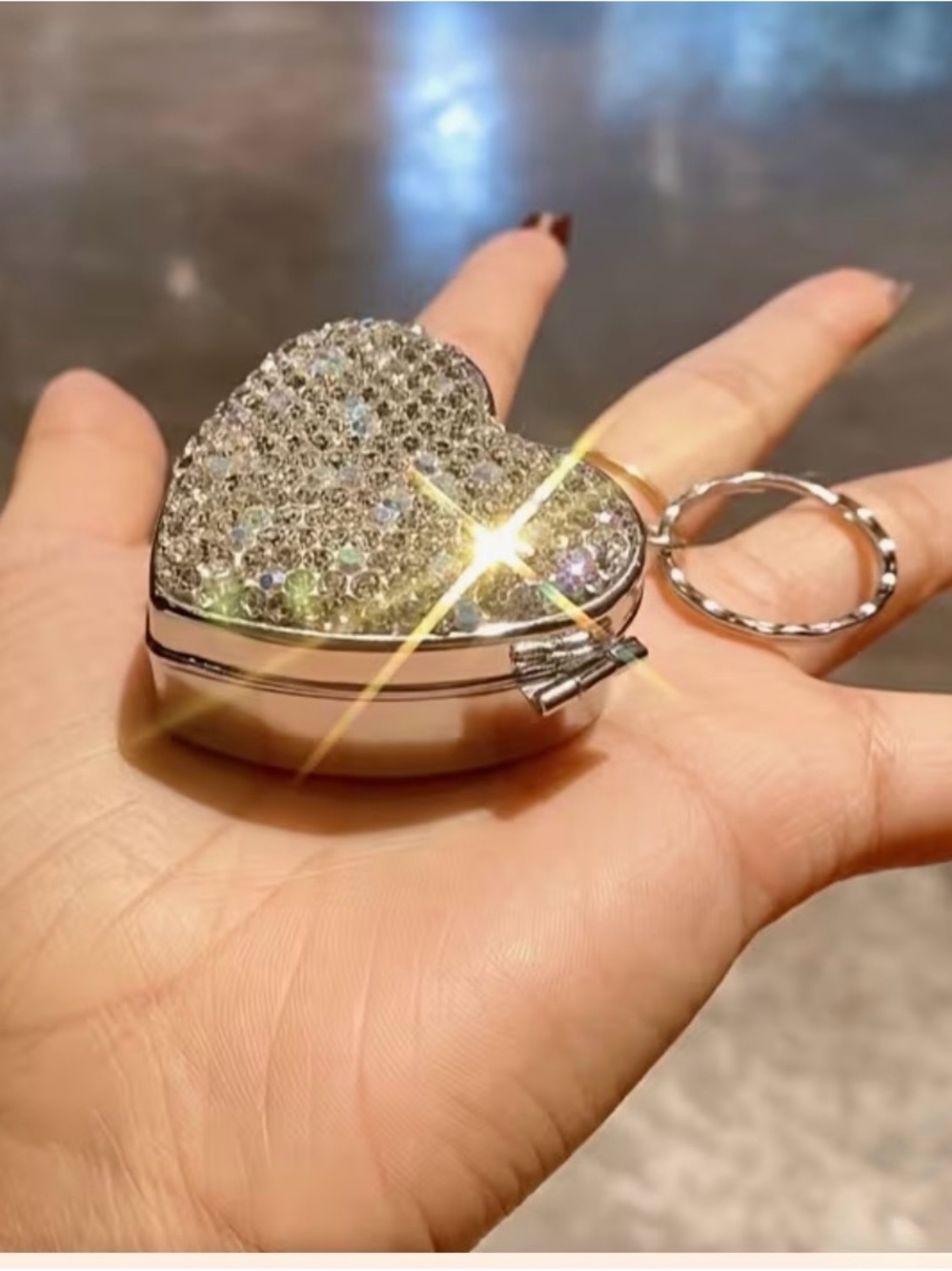 Faux Diamond Bling Rhinestone Portable Pill Case Key Chain/ Purse, Travel. New.
